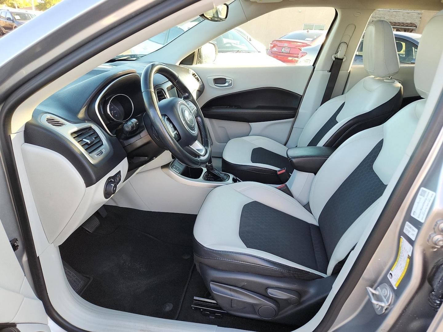 2019 SILVER Jeep Compass Sun and Wheel FWD (3C4NJCBB1KT) with an 2.4L I-4 variable valve control, regular unleaded, engine with 180HP engine, located at 4110 Avenue Q, Lubbock, 79412, 33.556553, -101.855820 - Photo#6