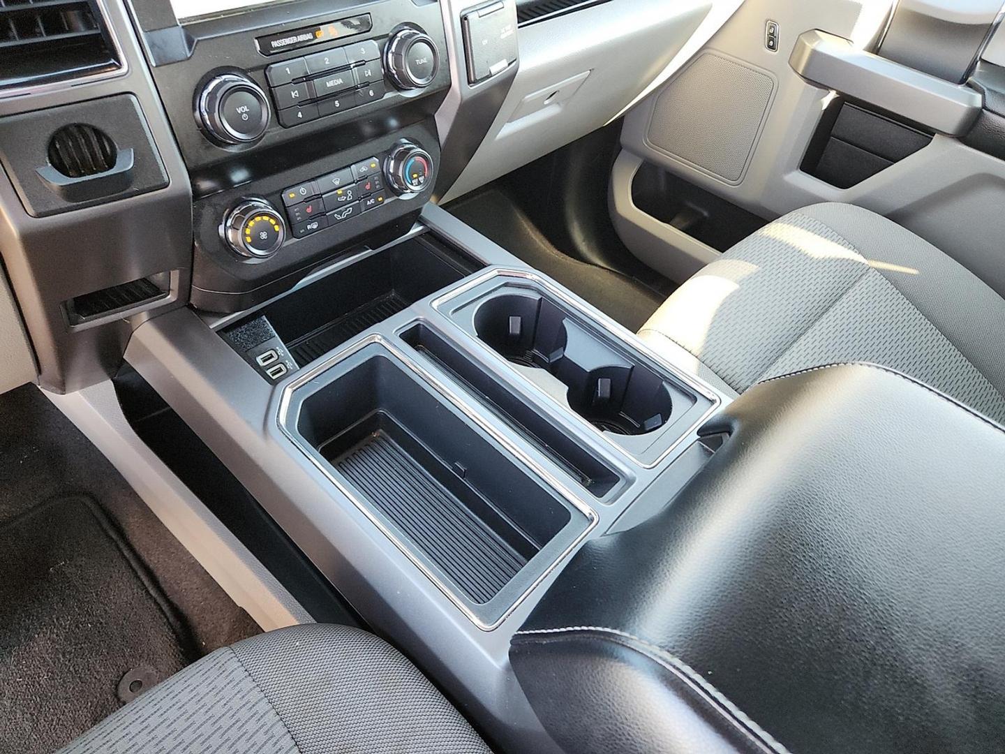 2020 BLACK Ford F-150 XLT (1FTEW1CP3LK) with an EcoBoost 2.7L V-6 port/direct injection, DOHC, Ti-VCT variable valve control, twin turbo, regular unleaded, engine with 325HP engine, located at 4110 Avenue Q, Lubbock, 79412, 33.556553, -101.855820 - 11/04/2025 KEY INENVELOPE GOD - Photo#11