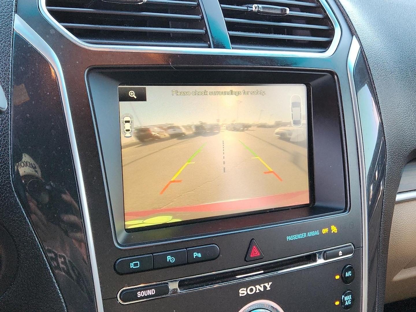 2016 RED Ford Explorer Limited (1FM5K7FH7GG) with an EcoBoost 2.3L I-4 gasoline direct injection, DOHC, variable valve control, intercooled turbo, premium unleaded, engine with 280HP engine, located at 4110 Avenue Q, Lubbock, 79412, 33.556553, -101.855820 - Photo#7