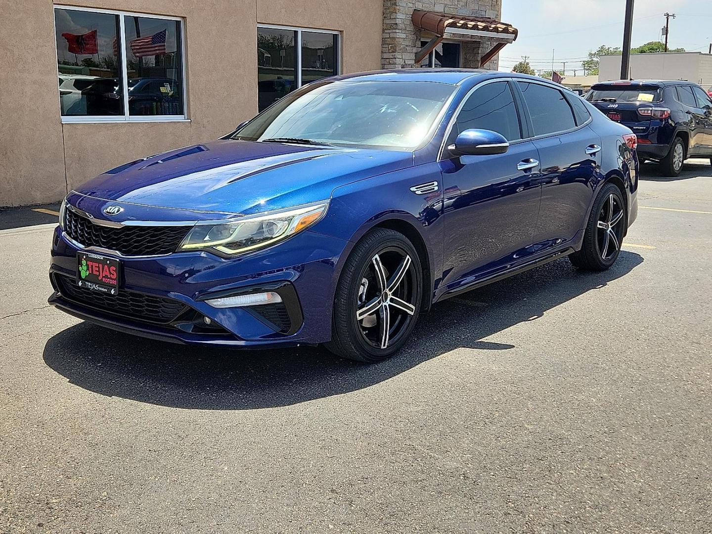 2019 Horizon Blue - M5U /Black - WK Kia Optima S (5XXGT4L37KG) with an Theta II 2.4L I-4 gasoline direct injection, DOHC, D-CVVT variable valve control, regular unleaded, engine with 185HP engine, located at 4110 Avenue Q, Lubbock, 79412, 33.556553, -101.855820 - Photo#1