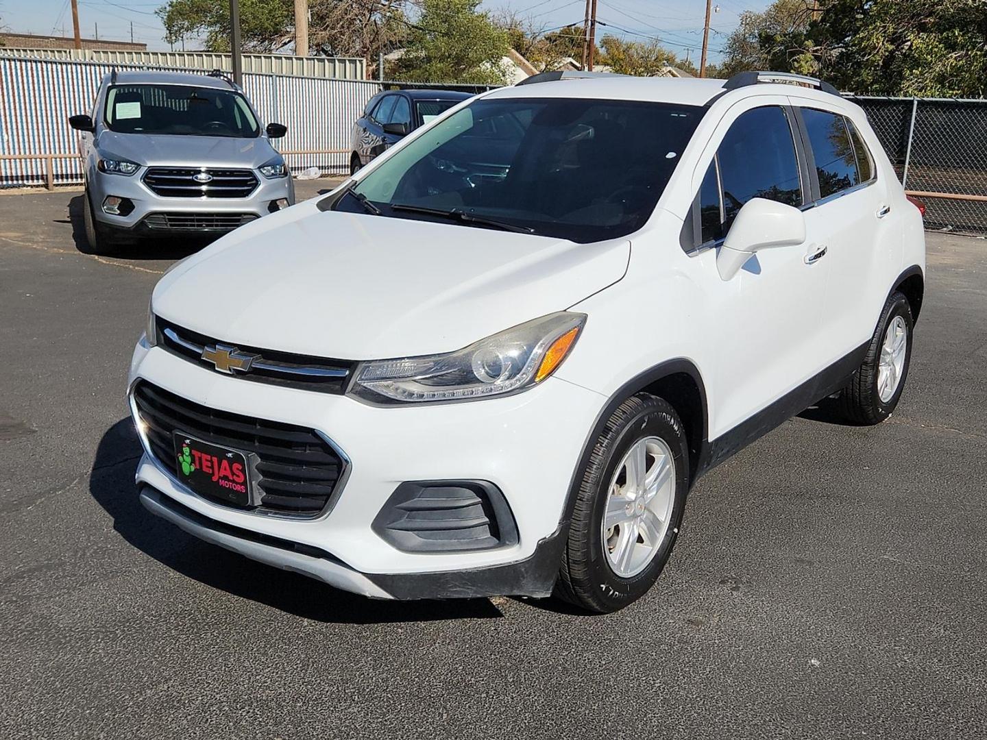 2017 WHITE Chevrolet Trax LT (KL7CJLSB4HB) with an Ecotec 1.4L I-4 DOHC, variable valve control, intercooled turbo, regular unleaded, engine with 138HP engine, located at 4110 Avenue Q, Lubbock, 79412, 33.556553, -101.855820 - 11/04/2025 KEY IN ENVELOPE GOD - Photo#3