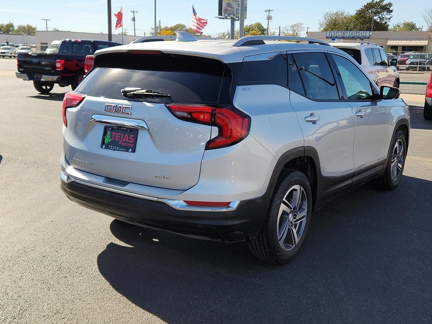 2020 SILVER GMC Terrain AWD SLT (3GKALVEV8LL) with an 1.5L I-4 gasoline direct injection, DOHC, variable valve control, intercooled turbo, regular unleaded, engine with 170HP engine, located at 4110 Avenue Q, Lubbock, 79412, 33.556553, -101.855820 - 11/04/2025 KEY IN ENVELOPE GOD - Photo#1