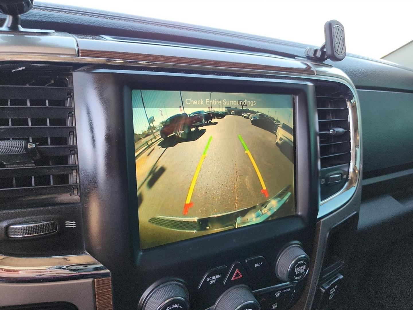 2017 BLACK Ram 1500 Laramie Quad Cab 4x2 6'4" Box (1C6RR6JT9HS) with an HEMI 5.7L V-8 variable valve control, regular unleaded, engine with cylinder deactivation and 395HP engine, located at 4110 Avenue Q, Lubbock, 79412, 33.556553, -101.855820 - 11/04/2025 KEY IN ENVELOPE GOD - Photo#8