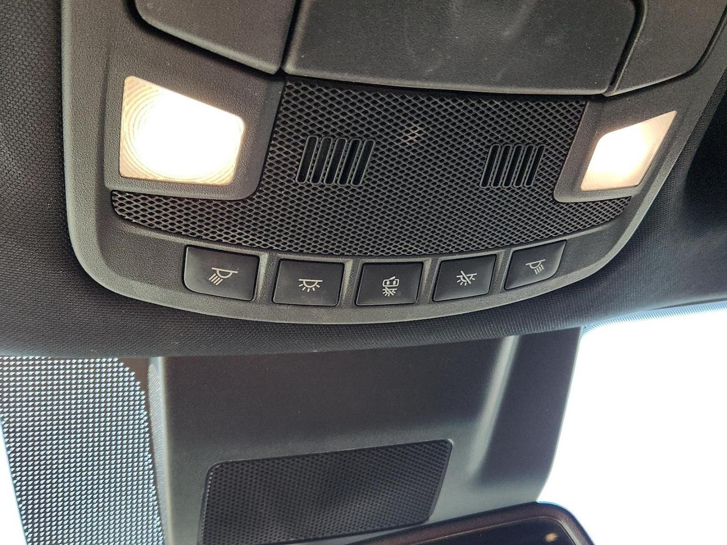 2018 WHITE Ford Expedition XLT (1FMJU1HT5JE) with an EcoBoost 3.5L V-6 gasoline direct injection, DOHC, variable valve control, twin turbo, regular unleaded, engine with 375HP engine, located at 4110 Avenue Q, Lubbock, 79412, 33.556553, -101.855820 - 11/04/2025 KEY IN ENVELOPE GOD - Photo#11