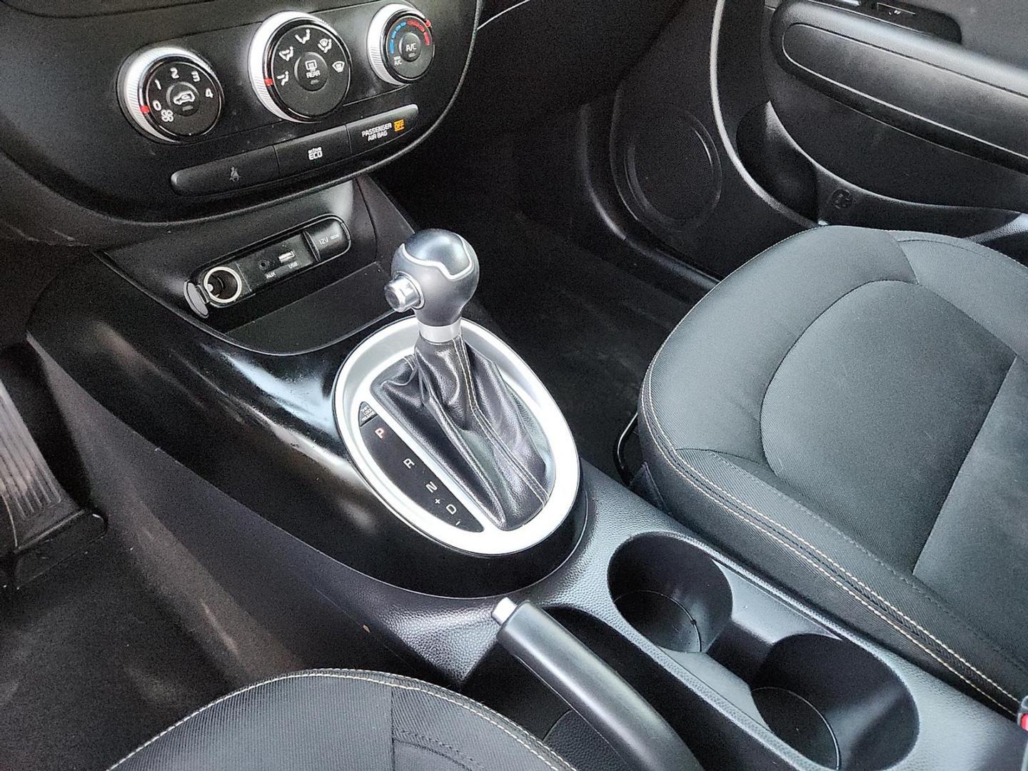 2016 BLUE Kia Soul + (KNDJP3A5XG7) with an 2L I-4 gasoline direct injection, DOHC, variable valve control, regular unleaded, engine with 164HP engine, located at 4110 Avenue Q, Lubbock, 79412, 33.556553, -101.855820 - Photo#11