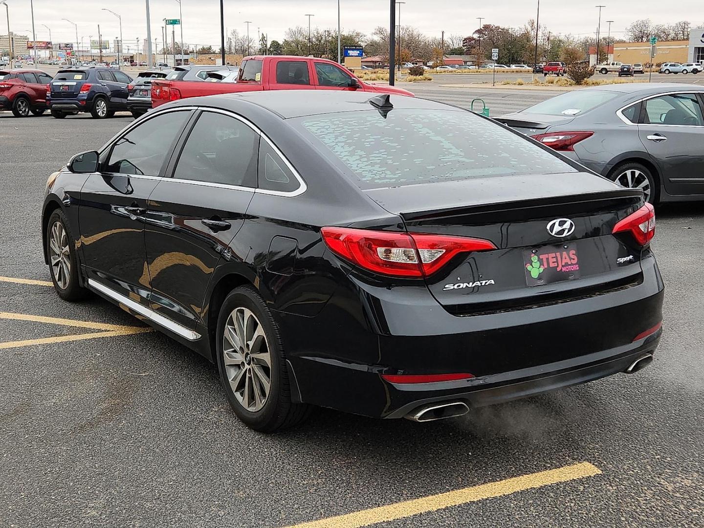 2016 BLACK Hyundai Sonata Sport (5NPE34AF2GH) with an 2.4L I-4 gasoline direct injection, DOHC, variable valve control, regular unleaded, engine with 185HP engine, located at 4110 Avenue Q, Lubbock, 79412, 33.556553, -101.855820 - Photo#2