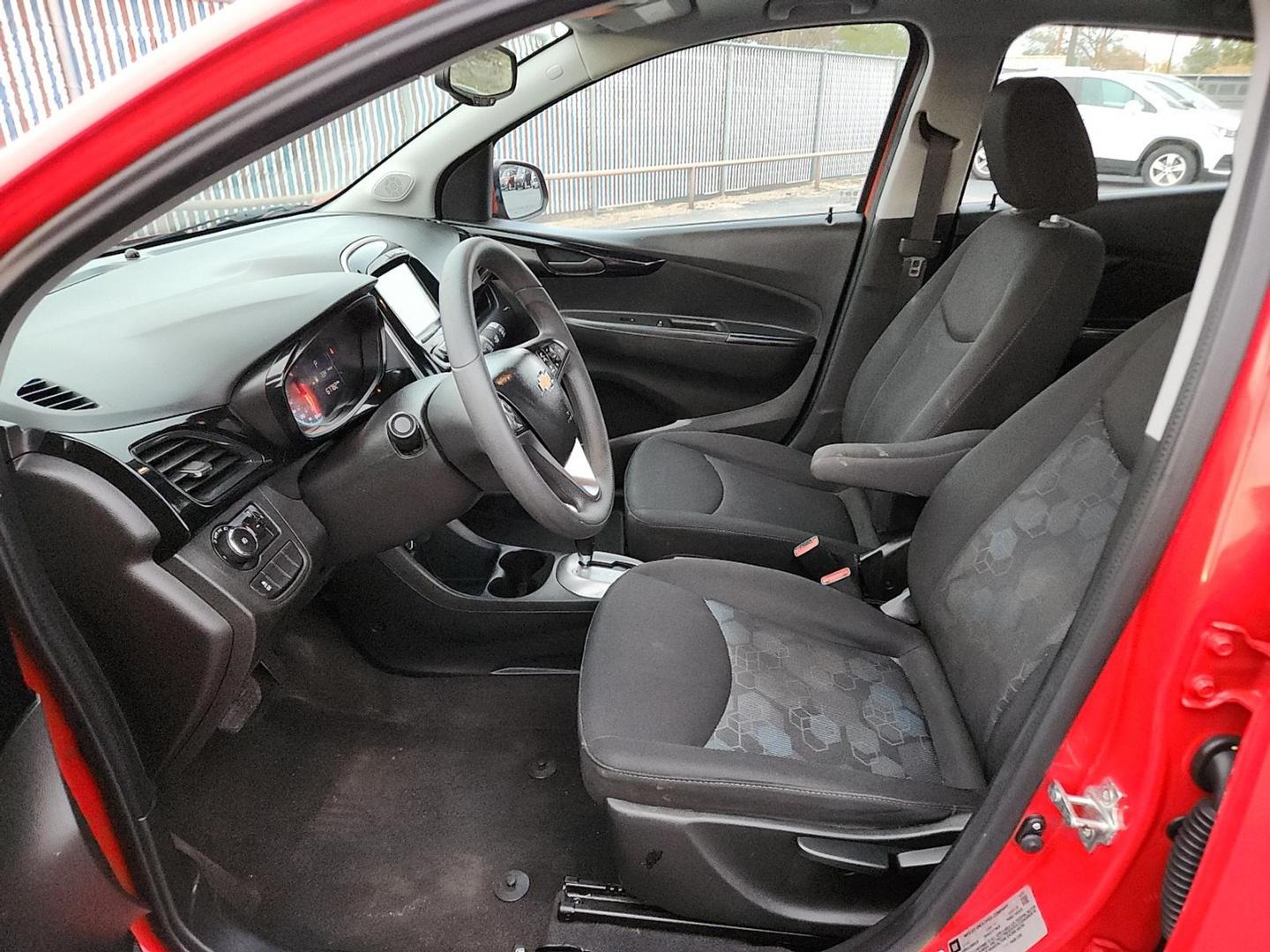 2018 Red Hot - GG2 /Jet Black/Beige Trim - HI6 Chevrolet Spark 1LT CVT (KL8CD6SA2JC) with an 1.4L I-4 DOHC, variable valve control, regular unleaded, engine with 98HP engine, located at 4110 Avenue Q, Lubbock, 79412, 33.556553, -101.855820 - 11/20/2025 KEY IN ENVELOPE GOD - Photo#6