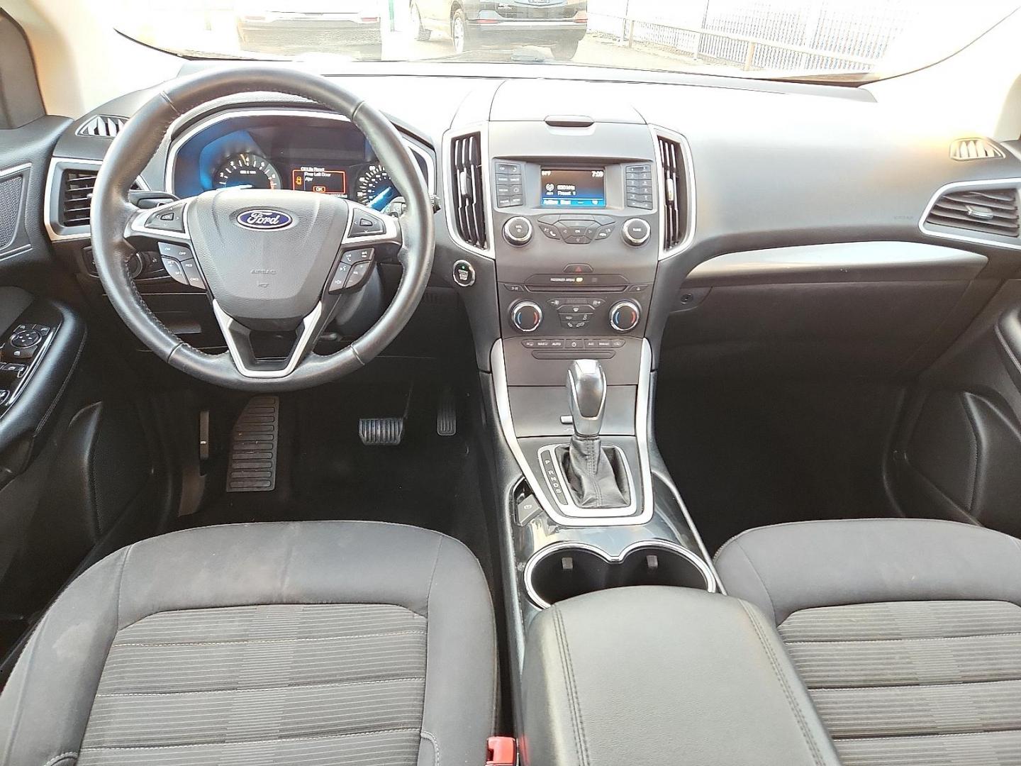 2017 Ford Edge SEL (2FMPK4J9XHB) with an EcoBoost 2L I-4 gasoline direct injection, DOHC, variable valve control, intercooled turbo, premium unleaded, engine with 245HP engine, located at 4110 Avenue Q, Lubbock, 79412, 33.556553, -101.855820 - 11/20/2025 KEY IN ENVELOPE GOD - Photo#5