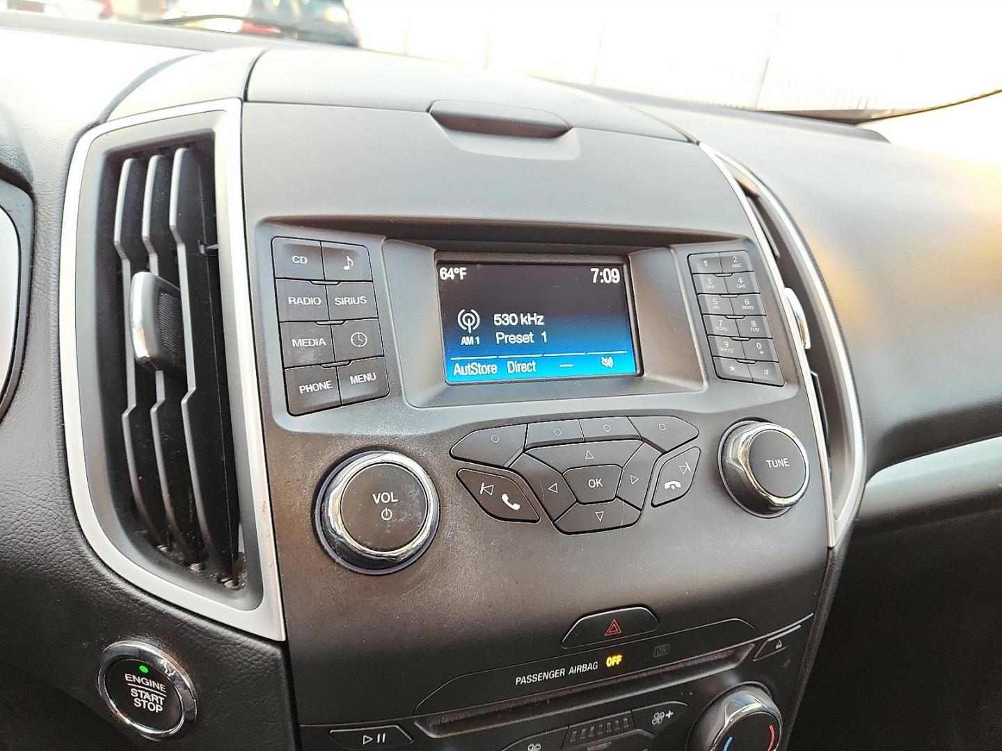 2017 Ford Edge SEL (2FMPK4J9XHB) with an EcoBoost 2L I-4 gasoline direct injection, DOHC, variable valve control, intercooled turbo, premium unleaded, engine with 245HP engine, located at 4110 Avenue Q, Lubbock, 79412, 33.556553, -101.855820 - 11/20/2025 KEY IN ENVELOPE GOD - Photo#8