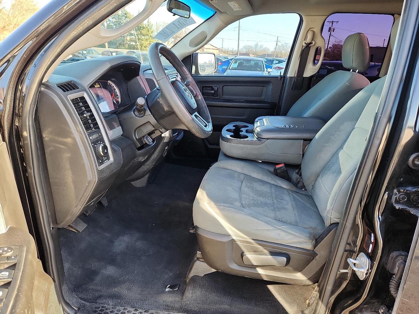 2019 BLACK Ram 1500 Classic Express Quad Cab 4x2 6'4" Box (1C6RR6FT6KS) with an HEMI 5.7L V-8 variable valve control, regular unleaded, engine with cylinder deactivation and 395HP engine, located at 4110 Avenue Q, Lubbock, 79412, 33.556553, -101.855820 - 12/06/2025 KEY IN ENVELOPE GOD - Photo#6