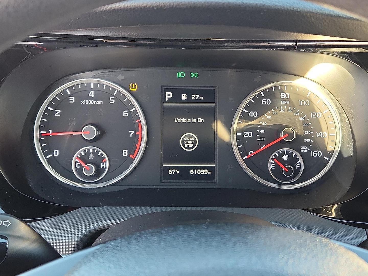 2022 WHITE Kia K5 LXS (5XXG14J21NG) with an Gamma-II 1.6L I-4 gasoline direct injection, DOHC, CVVD variable valve control, intercooled turbo, regular unleaded, engine with 180HP engine, located at 4110 Avenue Q, Lubbock, 79412, 33.556553, -101.855820 - 11/22/2025 KEY IN ENVELOPE GOD - Photo#9
