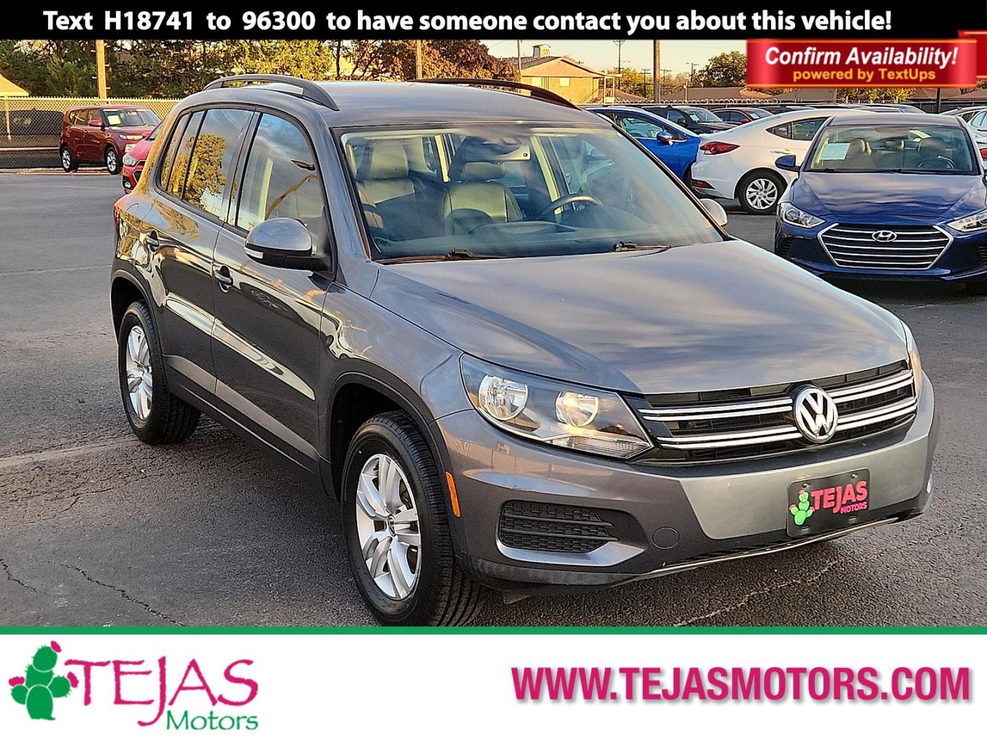 2016 Volkswagen Tiguan S's photo