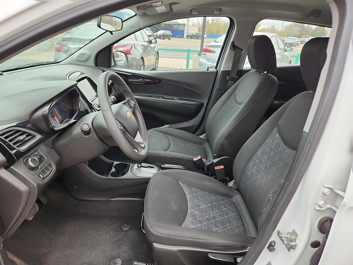 2020 WHITE Chevrolet Spark FWD 1LT Automatic (KL8CD6SA7LC) with an 1.4L I-4 DOHC, variable valve control, regular unleaded, engine with 98HP engine, located at 4110 Avenue Q, Lubbock, 79412, 33.556553, -101.855820 - 12/04/2025 key in envelope god - Photo#6