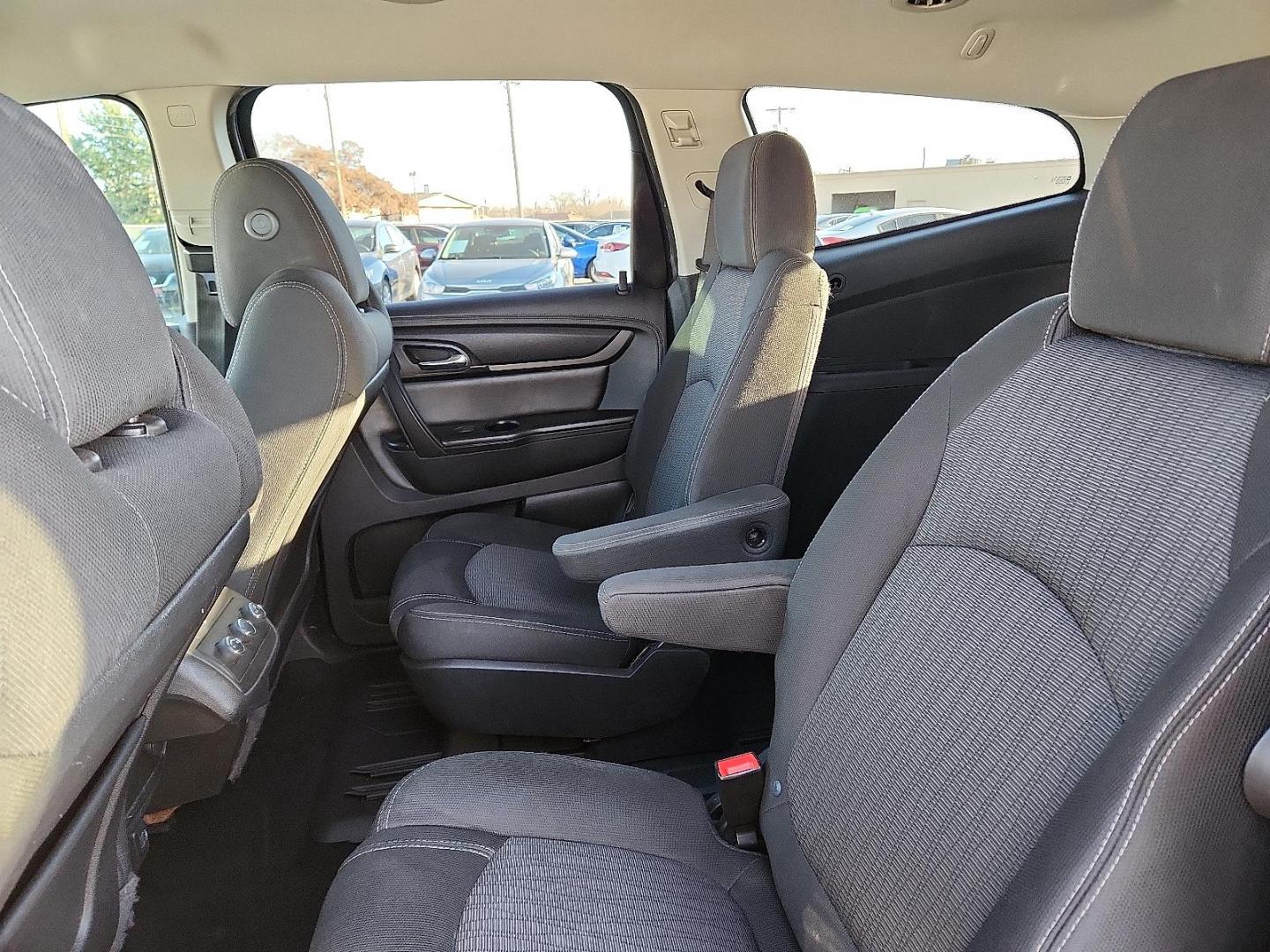 2017 BLACK Chevrolet Traverse 1LT (1GNKRGKD1HJ) with an 3.6L V-6 gasoline direct injection, DOHC, variable valve control, regular unleaded, engine with 281HP engine, located at 4110 Avenue Q, Lubbock, 79412, 33.556553, -101.855820 - 12/13/2025 KEY IN ENVELOPE GOD - Photo#4