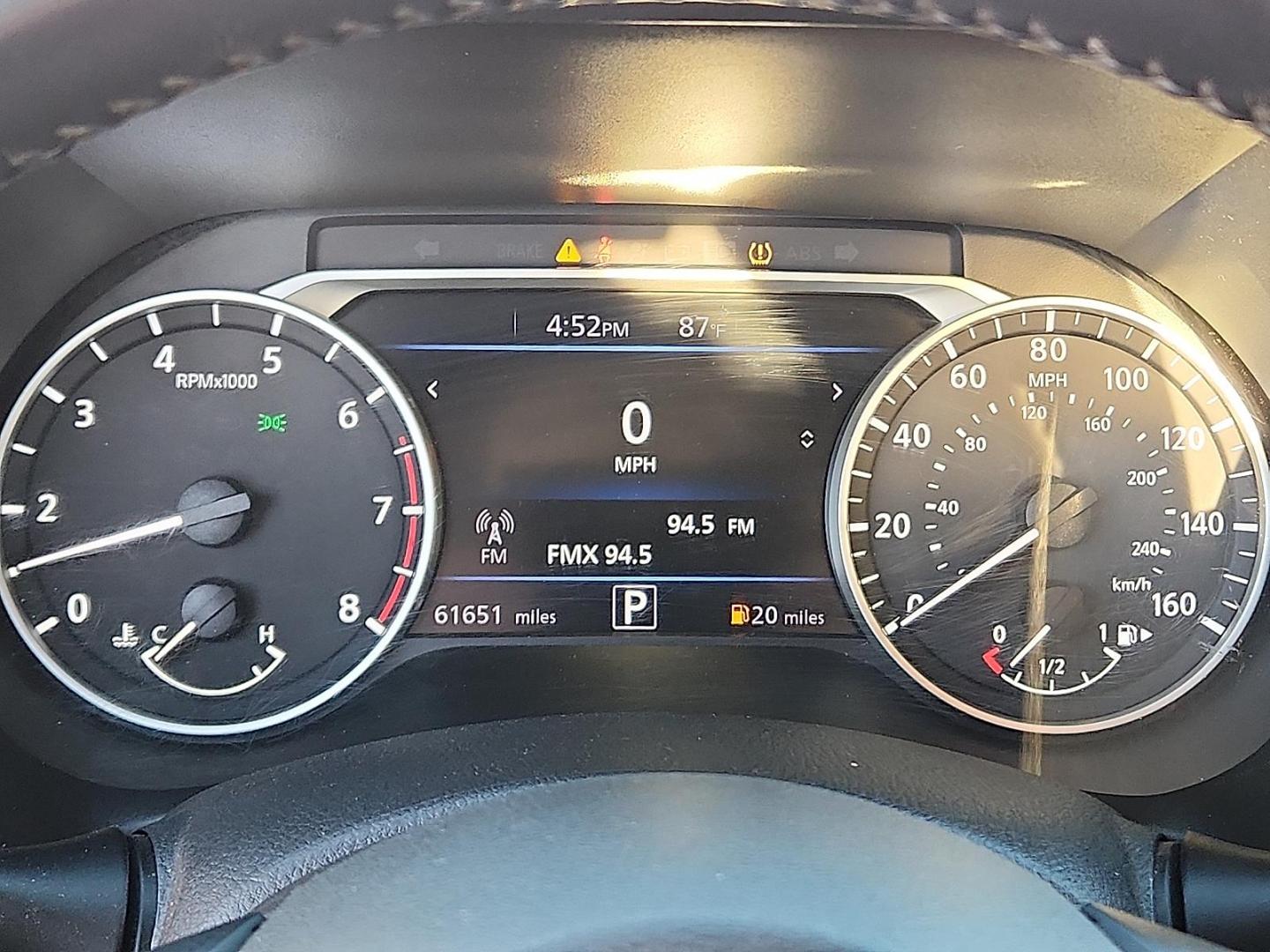 2020 SILVER Nissan Sentra SV Xtronic CVT (3N1AB8CV7LY) with an 2L I-4 gasoline direct injection, DOHC, variable valve control, regular unleaded, engine with 149HP engine, located at 4110 Avenue Q, Lubbock, 79412, 33.556553, -101.855820 - Photo#8