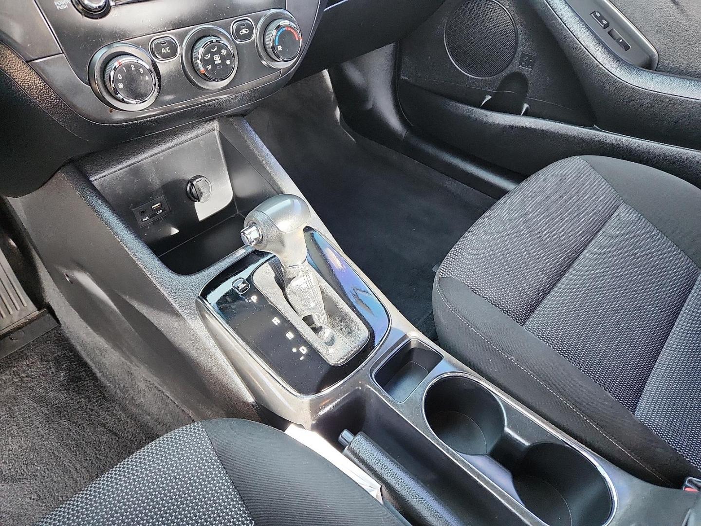 2017 RED Kia Forte LX (3KPFK4A77HE) with an 2L I-4 DOHC, D-CVVT variable valve control, regular unleaded, engine with 147HP engine, located at 4110 Avenue Q, Lubbock, 79412, 33.556553, -101.855820 - 12/26/2025 KEY IN ENVELOPE GOD - Photo#11