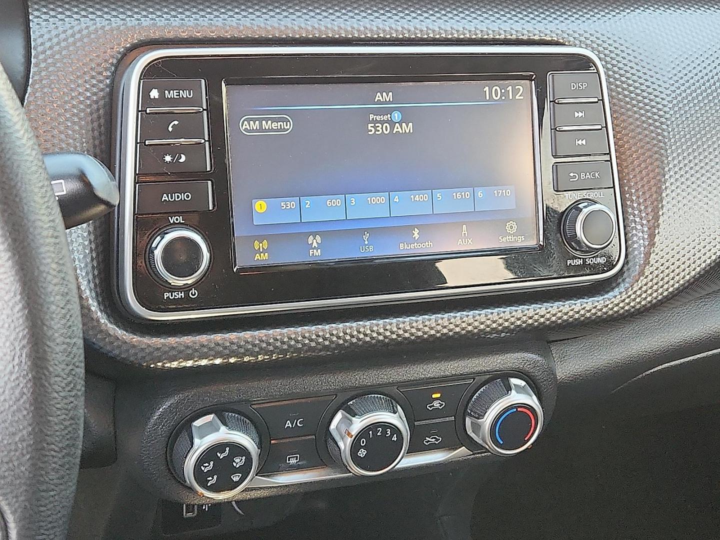 2020 GRAY Nissan Kicks S Xtronic CVT (3N1CP5BV7LL) with an 1.6L I-4 DOHC, CVTCS variable valve control, regular unleaded, engine with 122HP engine, located at 4110 Avenue Q, Lubbock, 79412, 33.556553, -101.855820 - 12/31/2025 KEY IN ENVELOPE GOD - Photo#8