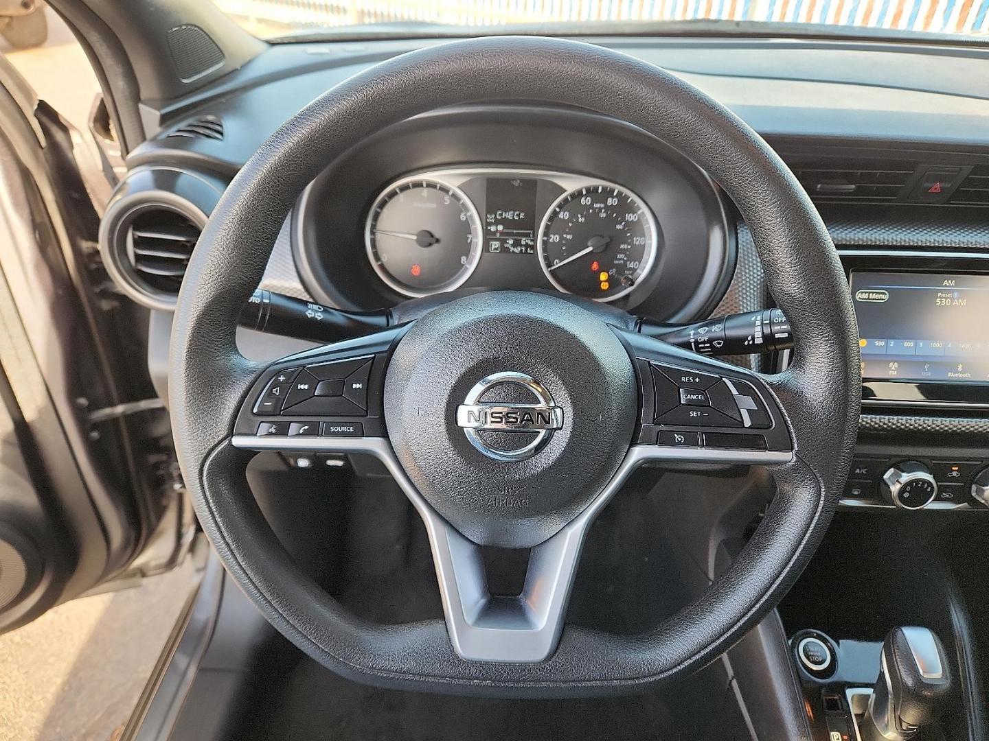 2020 GRAY Nissan Kicks S Xtronic CVT (3N1CP5BV7LL) with an 1.6L I-4 DOHC, CVTCS variable valve control, regular unleaded, engine with 122HP engine, located at 4110 Avenue Q, Lubbock, 79412, 33.556553, -101.855820 - 12/31/2025 KEY IN ENVELOPE GOD - Photo#10