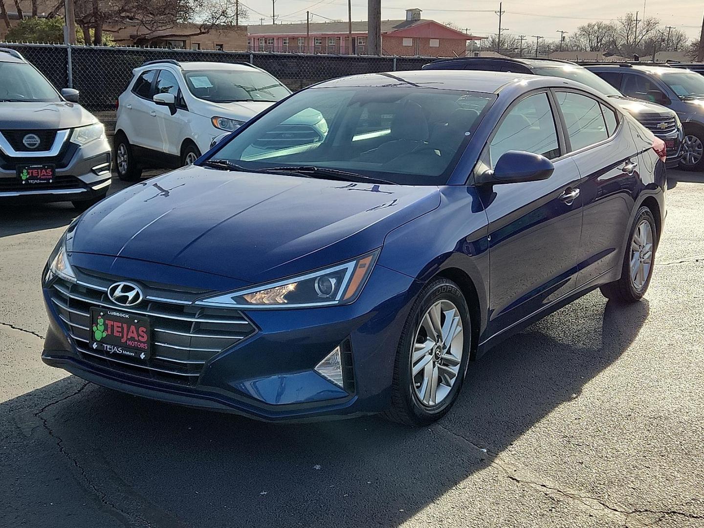 2019 BLUE Hyundai Elantra SEL (5NPD84LF3KH) with an Nu 2L I-4 DOHC, D-CVVT variable valve control, regular unleaded, engine with 147HP engine, located at 4110 Avenue Q, Lubbock, 79412, 33.556553, -101.855820 - 12/31/2025 KEY IN ENVELOPE GOD - Photo#3