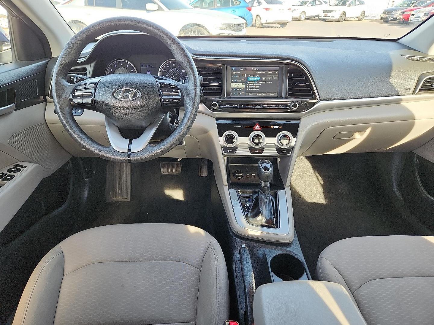 2019 BLUE Hyundai Elantra SEL (5NPD84LF3KH) with an Nu 2L I-4 DOHC, D-CVVT variable valve control, regular unleaded, engine with 147HP engine, located at 4110 Avenue Q, Lubbock, 79412, 33.556553, -101.855820 - 12/31/2025 KEY IN ENVELOPE GOD - Photo#5