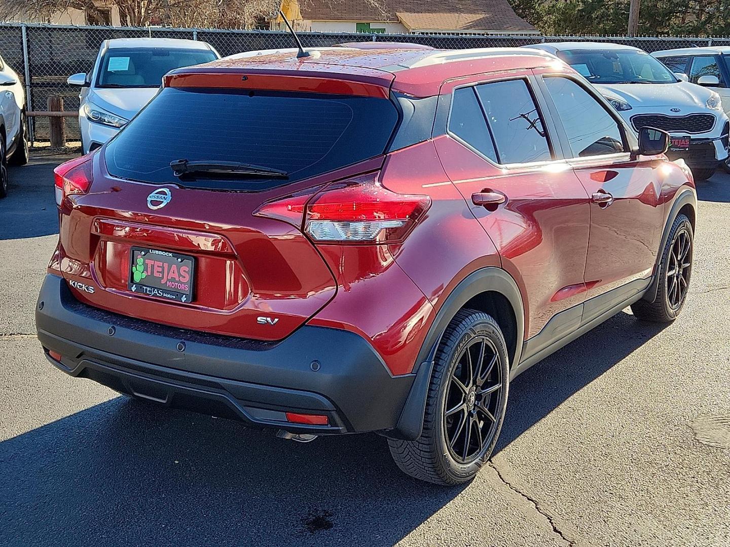 2020 RED Nissan Kicks SV Xtronic CVT (3N1CP5CV8LL) with an 1.6L I-4 DOHC, CVTCS variable valve control, regular unleaded, engine with 122HP engine, located at 4110 Avenue Q, Lubbock, 79412, 33.556553, -101.855820 - Photo#1