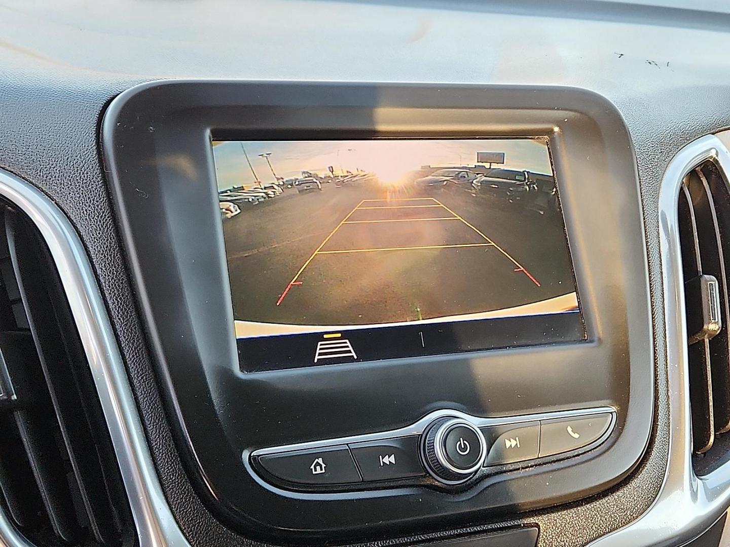 2021 WHITE Chevrolet Equinox FWD LS (3GNAXHEV0MS) with an 1.5L I-4 gasoline direct injection, DOHC, VVT variable valve control, intercooled turbo, regular unleaded, engine with 170HP engine, located at 4110 Avenue Q, Lubbock, 79412, 33.556553, -101.855820 - Photo#7