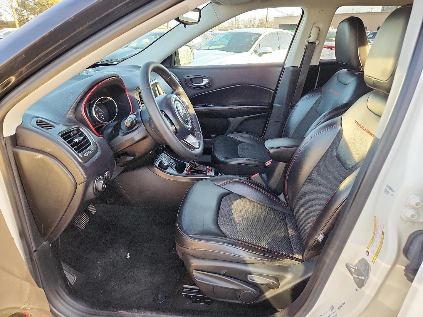 2019 WHITE Jeep Compass Trailhawk 4x4 (3C4NJDDB8KT) with an 2.4L I-4 variable valve control, regular unleaded, engine with 180HP engine, located at 4110 Avenue Q, Lubbock, 79412, 33.556553, -101.855820 - Photo#6