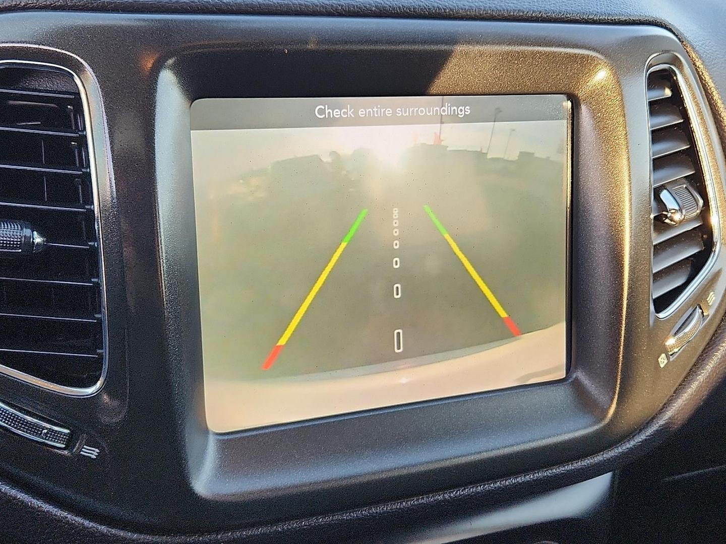 2019 WHITE Jeep Compass Trailhawk 4x4 (3C4NJDDB8KT) with an 2.4L I-4 variable valve control, regular unleaded, engine with 180HP engine, located at 4110 Avenue Q, Lubbock, 79412, 33.556553, -101.855820 - Photo#7