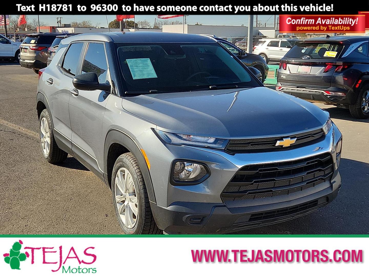 2021 GRAY Chevrolet Trailblazer FWD LS (KL79MMS27MB) with an ECOTEC 1.2L I-3 gasoline direct injection, DOHC, variable valve control, intercooled turbo, regular unleaded, engine with 137HP engine, located at 4110 Avenue Q, Lubbock, 79412, 33.556553, -101.855820 - 01/20/2026 key in envelope god - Photo#0