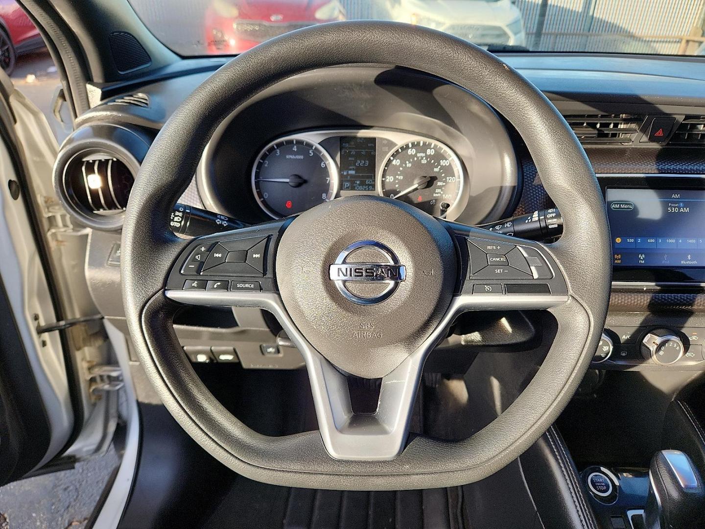 2019 SILVER Nissan Kicks S (3N1CP5CU6KL) with an 1.6L I-4 DOHC, CVTCS variable valve control, regular unleaded, engine with 122HP engine, located at 4110 Avenue Q, Lubbock, 79412, 33.556553, -101.855820 - Photo#10