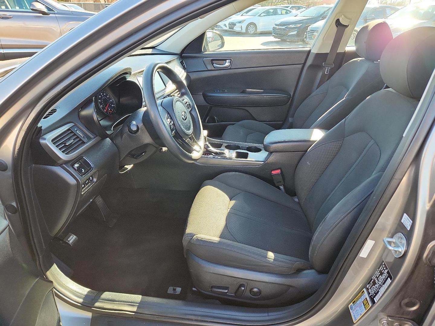 2018 Silky Silver - 4SS /Black - WK Kia Optima LX (5XXGT4L36JG) with an Theta II 2.4L I-4 gasoline direct injection, DOHC, CVVT variable valve control, regular unleaded, engine with 185HP engine, located at 4110 Avenue Q, Lubbock, 79412, 33.556553, -101.855820 - 01/16/2026 KEY IN ENVELOPE GOD - Photo#6