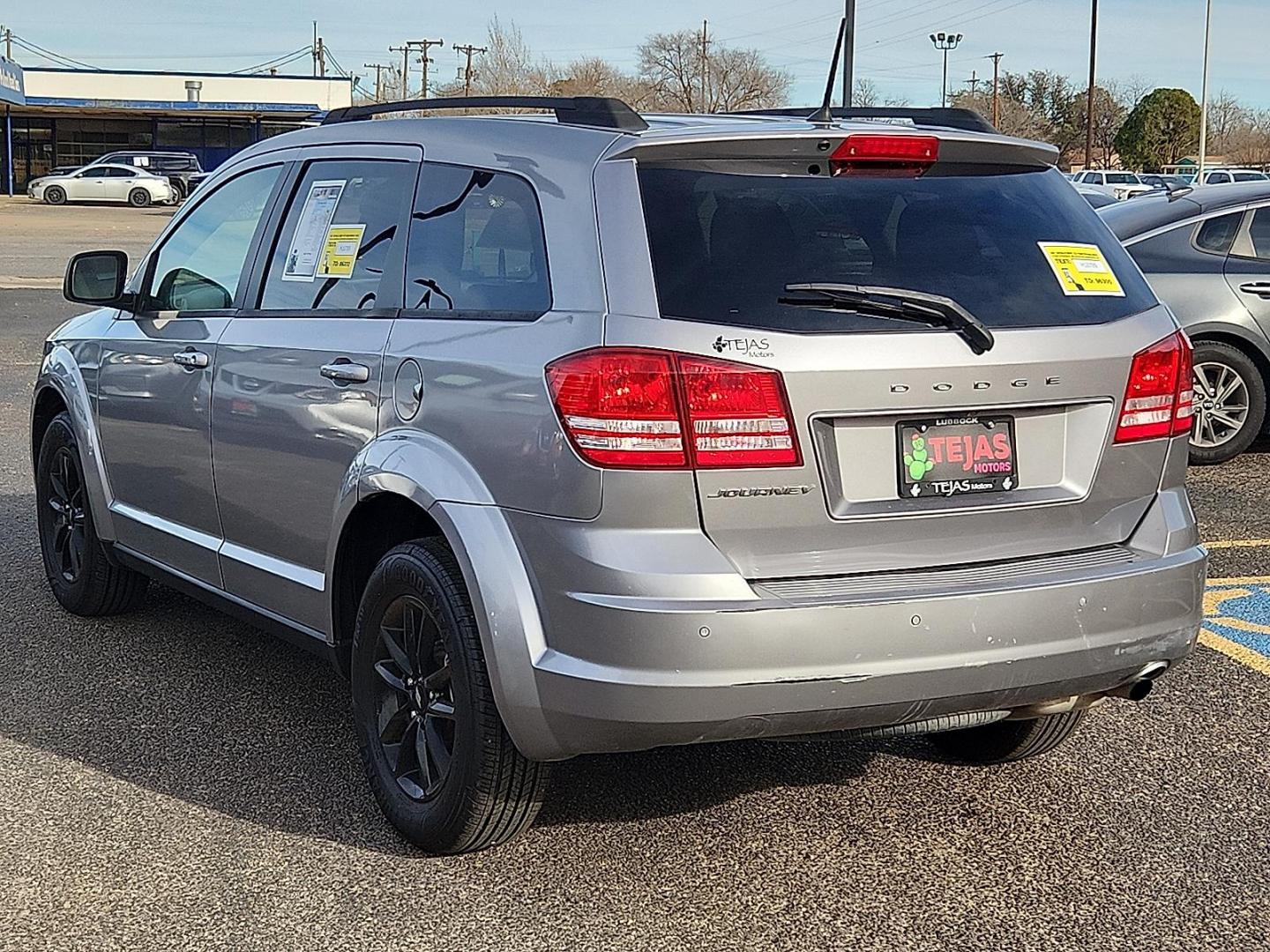 2020 SILVER /Black Dodge Journey SE Value (3C4PDCAB9LT) with an Tigershark MultiAir 2.4L I-4 DOHC, VVT variable valve control, regular unleaded, engine with 173HP engine, located at 4110 Avenue Q, Lubbock, 79412, 33.556553, -101.855820 - 01/17/2026 KEY IN ENVELOPE GOD - Photo#3