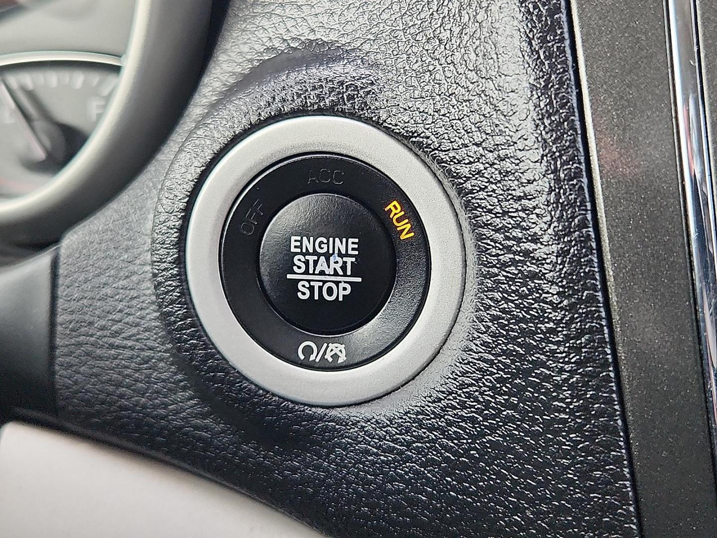 2020 SILVER /Black Dodge Journey SE Value (3C4PDCAB9LT) with an Tigershark MultiAir 2.4L I-4 DOHC, VVT variable valve control, regular unleaded, engine with 173HP engine, located at 4110 Avenue Q, Lubbock, 79412, 33.556553, -101.855820 - 01/17/2026 KEY IN ENVELOPE GOD - Photo#10