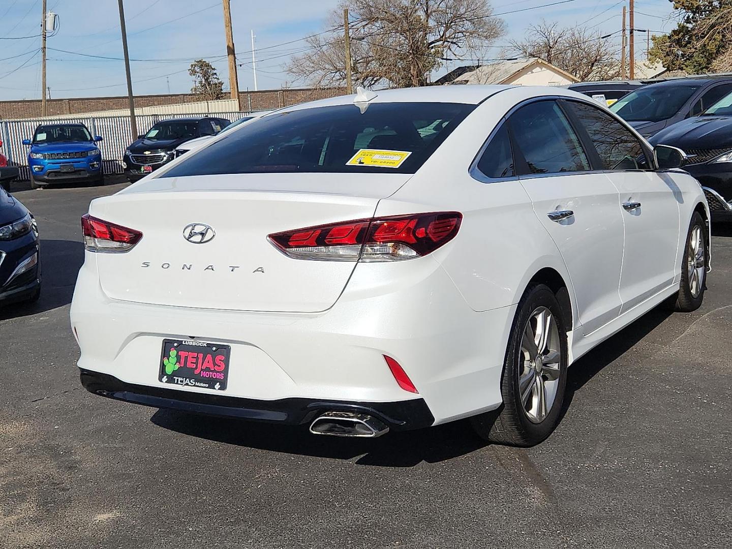 2019 WHITE /Black - CT Hyundai Sonata SEL (5NPE34AF3KH) with an 2.4L I-4 gasoline direct injection, DOHC, D-CVVT variable valve control, regular unleaded, engine with 185HP engine, located at 4110 Avenue Q, Lubbock, 79412, 33.556553, -101.855820 - 01/23/2026 KEY IN ENVELOPE GOD - Photo#2