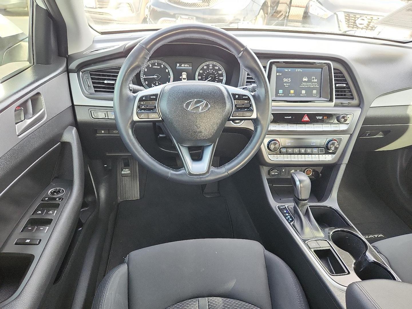 2019 WHITE /Black - CT Hyundai Sonata SEL (5NPE34AF3KH) with an 2.4L I-4 gasoline direct injection, DOHC, D-CVVT variable valve control, regular unleaded, engine with 185HP engine, located at 4110 Avenue Q, Lubbock, 79412, 33.556553, -101.855820 - 01/23/2026 KEY IN ENVELOPE GOD - Photo#7