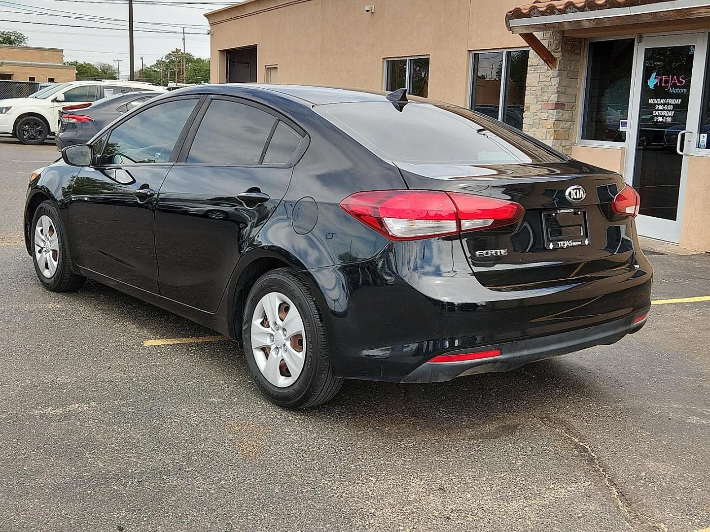 2018 Aurora Black - ABP /Gray - BGG Kia Forte LX (3KPFK4A78JE) with an 2L I-4 DOHC, D-CVVT variable valve control, regular unleaded, engine with 147HP engine, located at 4110 Avenue Q, Lubbock, 79412, 33.556553, -101.855820 - Photo#2