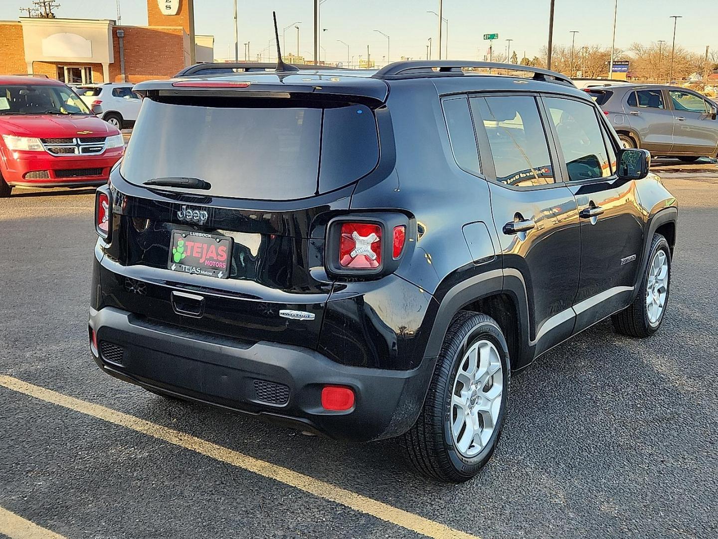 2018 Black Jeep Renegade Latitude FWD (ZACCJABB4JP) with an Tigershark MultiAir 2.4L I-4 variable valve control, regular unleaded, engine with 180HP engine, located at 4110 Avenue Q, Lubbock, 79412, 33.556553, -101.855820 - Photo#1