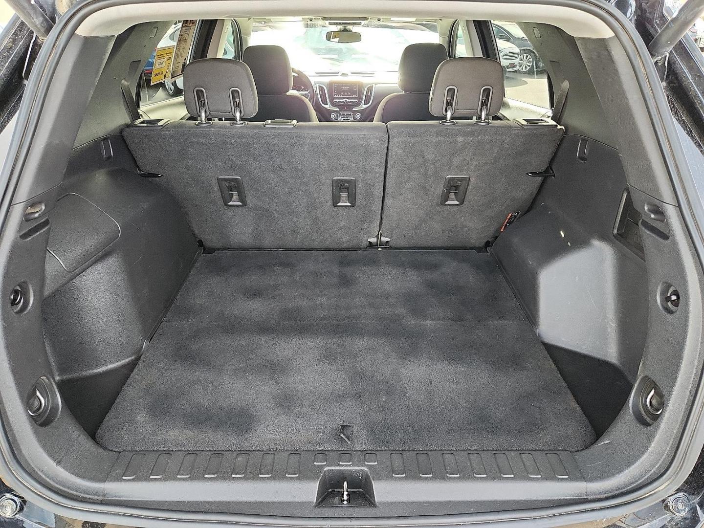 2020 BLACK /Grey Chevrolet Equinox FWD LT 1.5L Turbo (3GNAXKEV8LL) with an 1.5L I-4 gasoline direct injection, DOHC, VVT variable valve control, intercooled turbo, regular unleaded, engine with 170HP engine, located at 4110 Avenue Q, Lubbock, 79412, 33.556553, -101.855820 - 01/23/2026 KEY IN ENVELOPE GOD - Photo#5