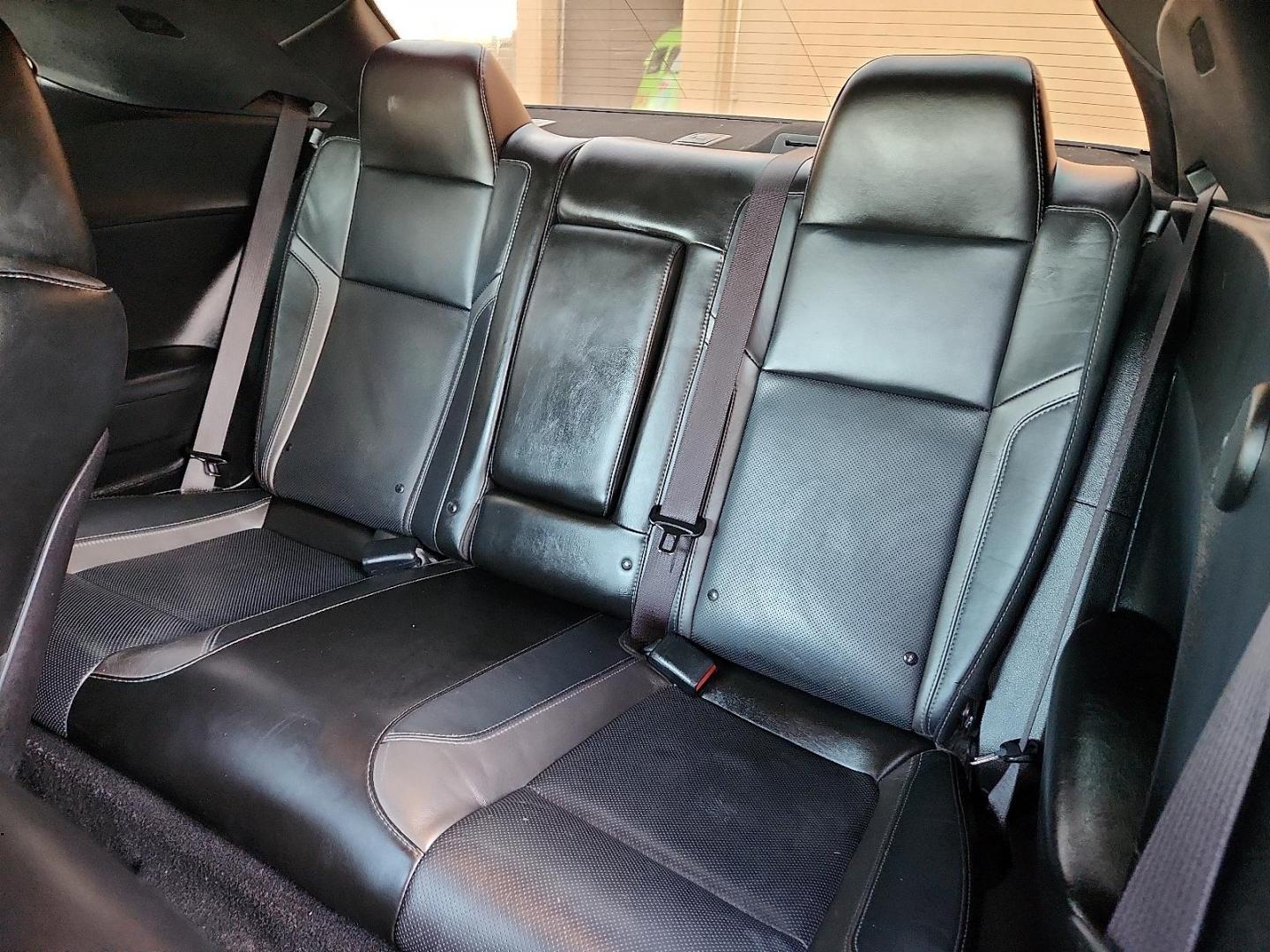 2021 BLACK Dodge Challenger SXT (2C3CDZAG3MH) with an Pentastar 3.6L V-6 DOHC, variable valve control, regular unleaded, engine with 303HP engine, located at 4110 Avenue Q, Lubbock, 79412, 33.556553, -101.855820 - Photo#4