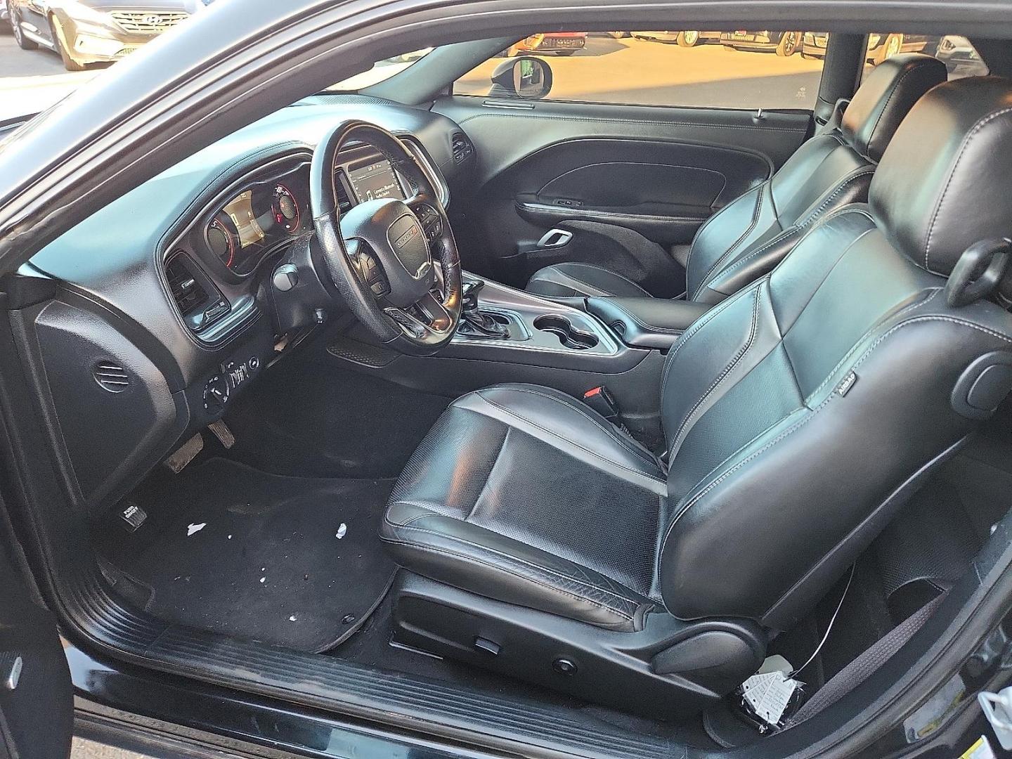 2021 BLACK Dodge Challenger SXT (2C3CDZAG3MH) with an Pentastar 3.6L V-6 DOHC, variable valve control, regular unleaded, engine with 303HP engine, located at 4110 Avenue Q, Lubbock, 79412, 33.556553, -101.855820 - Photo#5