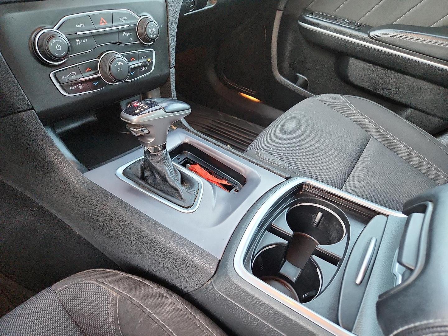 2019 BLUE Dodge Charger SXT RWD (2C3CDXBG2KH) with an Pentastar 3.6L V-6 DOHC, variable valve control, regular unleaded, engine with 292HP engine, located at 4110 Avenue Q, Lubbock, 79412, 33.556553, -101.855820 - 02/10/2026 KEY IN ENVELOPE GOD - Photo#11