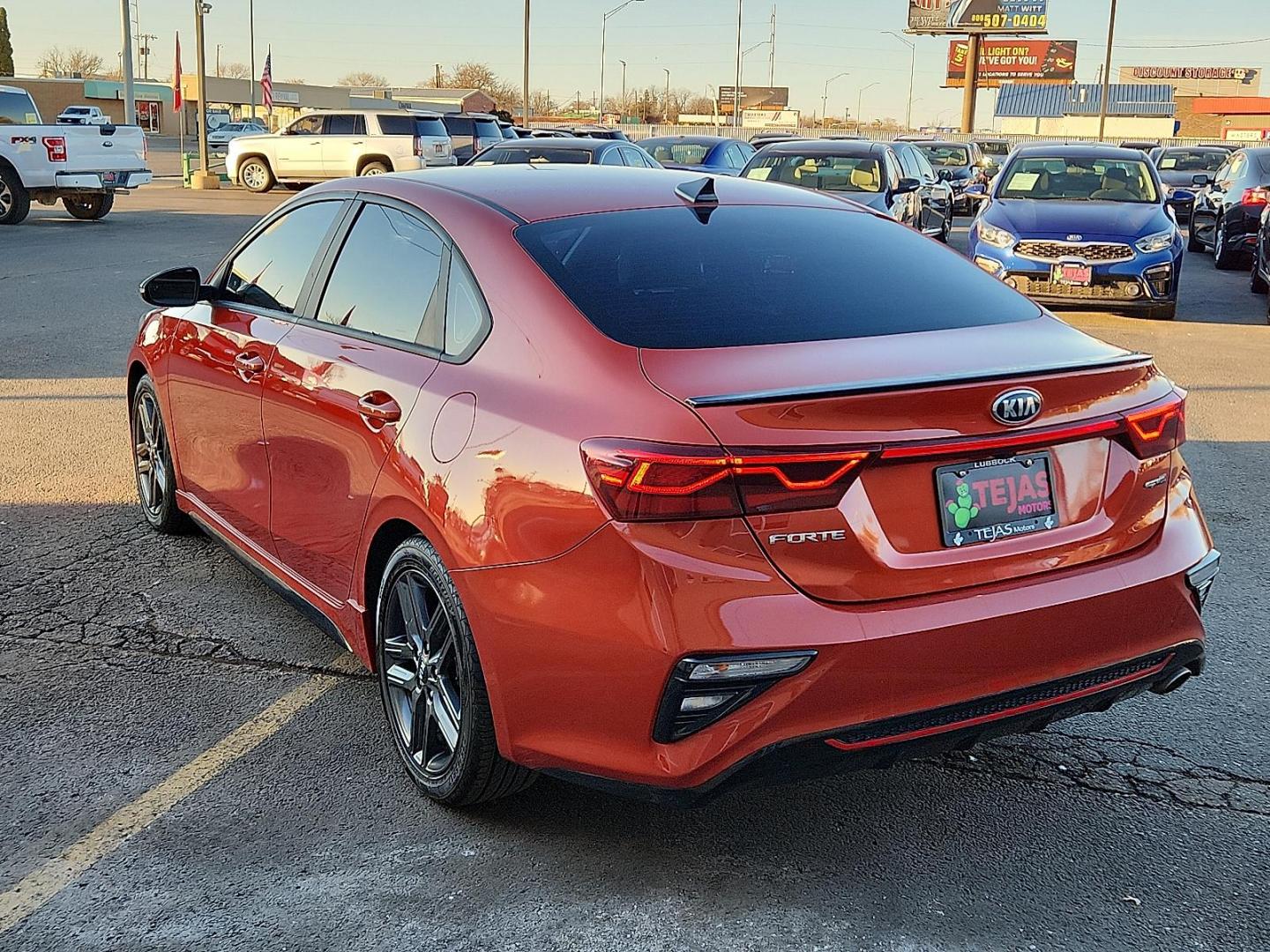 2020 Fire Orange - DRG /Black - WK Kia Forte GT-Line (3KPF34AD8LE) with an 2L I-4 DOHC, D-CVVT variable valve control, regular unleaded, engine with 147HP engine, located at 4110 Avenue Q, Lubbock, 79412, 33.556553, -101.855820 - Photo#3