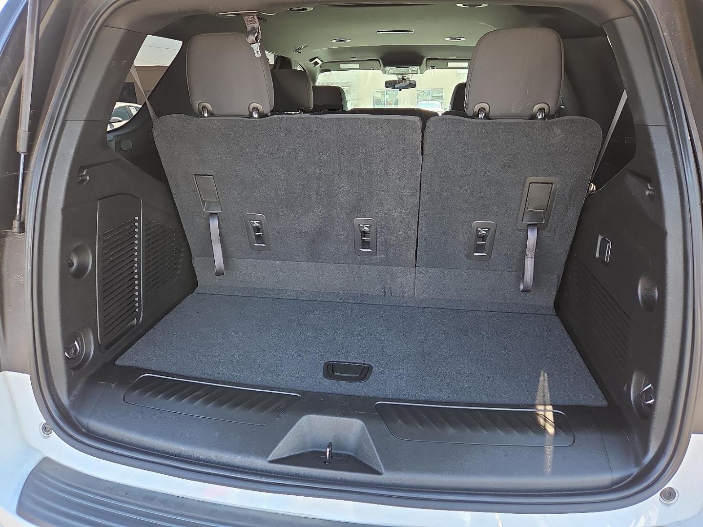 2021 Summit White - GAZ /Jet Black - H0U Chevrolet Tahoe 2WD LS (1GNSCMKD1MR) with an Remote Start engine, located at 4110 Avenue Q, Lubbock, 79412, 33.556553, -101.855820 - 02/14/2026 KEY IN ENVELOPE GOD - Photo#6