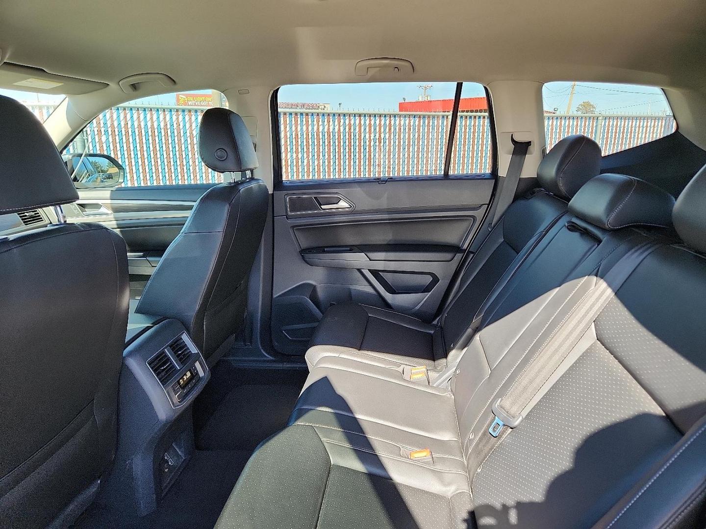 2019 GRAY Volkswagen Atlas 3.6L V6 SE w/Technology (1V2WR2CA2KC) with an 3.6L V-6 gasoline direct injection, DOHC, variable valve control, regular unleaded, engine with 276HP engine, located at 4110 Avenue Q, Lubbock, 79412, 33.556553, -101.855820 - 02/24/2026 KEY IS ENVELOPE GOD - Photo#4