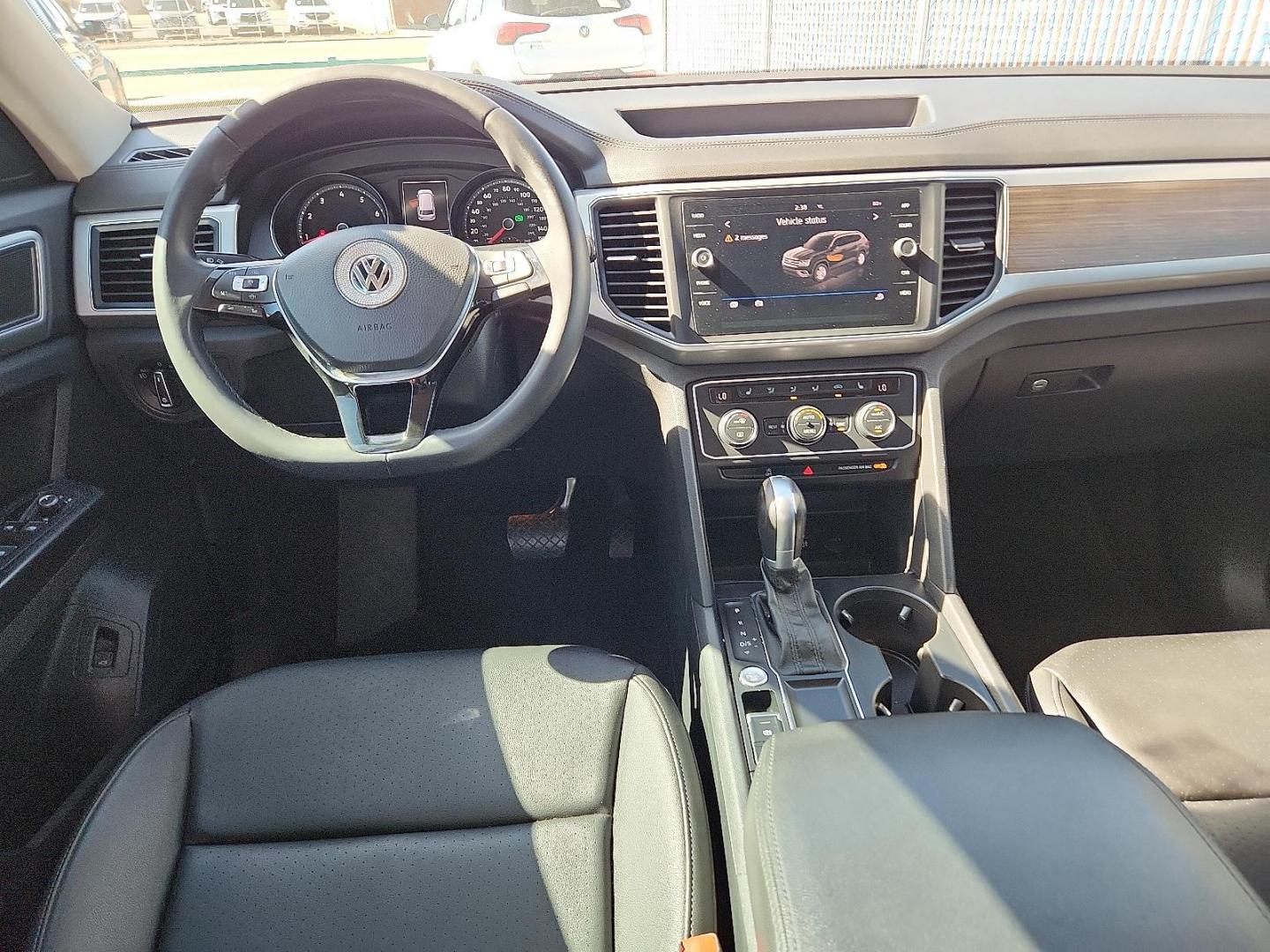 2019 GRAY Volkswagen Atlas 3.6L V6 SE w/Technology (1V2WR2CA2KC) with an 3.6L V-6 gasoline direct injection, DOHC, variable valve control, regular unleaded, engine with 276HP engine, located at 4110 Avenue Q, Lubbock, 79412, 33.556553, -101.855820 - 02/24/2026 KEY IS ENVELOPE GOD - Photo#5