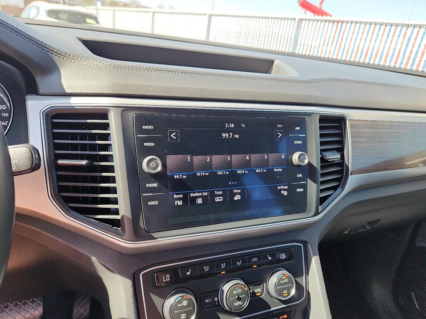2019 GRAY Volkswagen Atlas 3.6L V6 SE w/Technology (1V2WR2CA2KC) with an 3.6L V-6 gasoline direct injection, DOHC, variable valve control, regular unleaded, engine with 276HP engine, located at 4110 Avenue Q, Lubbock, 79412, 33.556553, -101.855820 - 02/24/2026 KEY IS ENVELOPE GOD - Photo#8