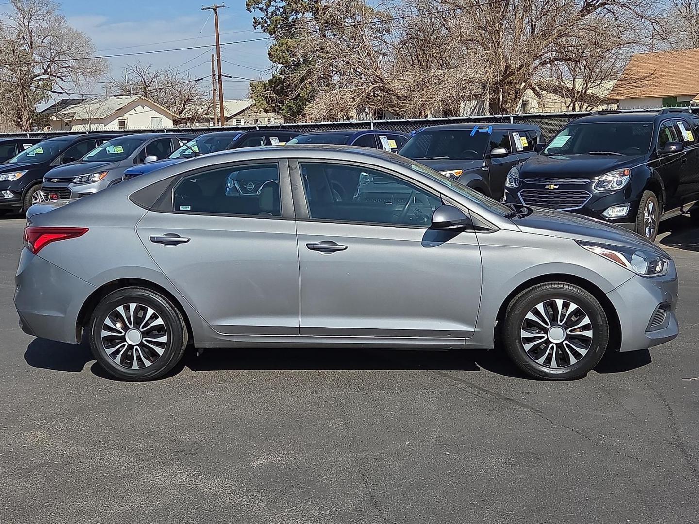2021 Forge Gray - KLG /Black - TRY Hyundai Accent SE (3KPC24A63ME) with an Smartstream 1.6L I-4 port/direct injection, DOHC, CVVT variable valve control, regular unleaded, engine with 120HP engine, located at 4110 Avenue Q, Lubbock, 79412, 33.556553, -101.855820 - Photo#1