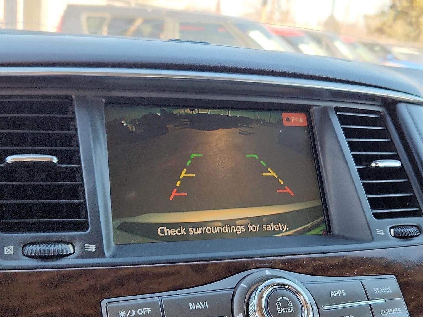 2019 SILVER Nissan Armada SV (JN8AY2ND1K9) with an Endurance 5.6L V-8 gasoline direct injection, DOHC, variable valve control, regular unleaded, engine with 390HP engine, located at 4110 Avenue Q, Lubbock, 79412, 33.556553, -101.855820 - Photo#7