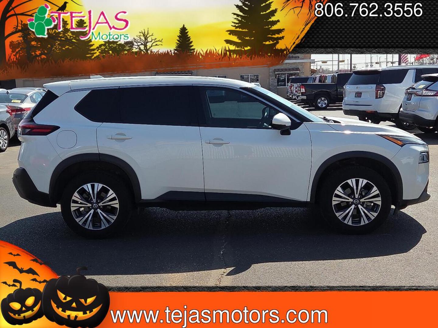 2021 Pearl White Tricoat - QAB /Charcoal - G Nissan Rogue SV Intelligent AWD (5N1AT3BB3MC) with an 2.5L I-4 gasoline direct injection, DOHC, variable valve control, regular unleaded, engine with 181HP engine, located at 4110 Avenue Q, Lubbock, 79412, 33.556553, -101.855820 - 03/04/2026 KEY IN ENVELOPE GOD- Photo#1