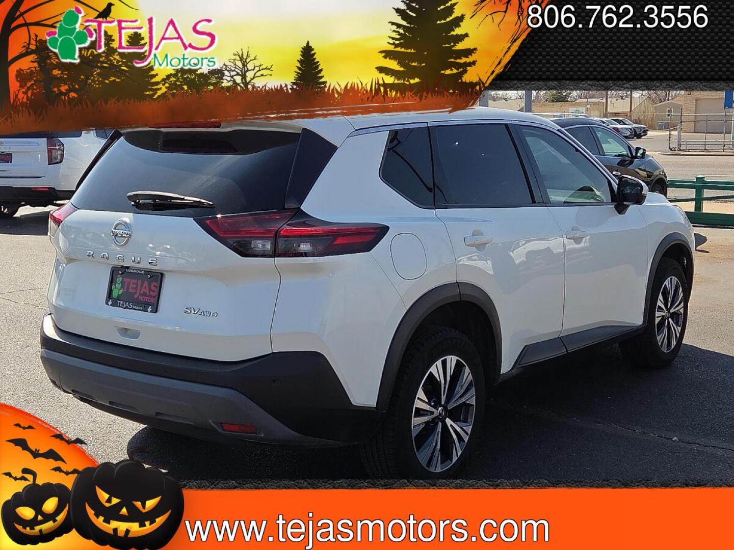 2021 Pearl White Tricoat - QAB /Charcoal - G Nissan Rogue SV Intelligent AWD (5N1AT3BB3MC) with an 2.5L I-4 gasoline direct injection, DOHC, variable valve control, regular unleaded, engine with 181HP engine, located at 4110 Avenue Q, Lubbock, 79412, 33.556553, -101.855820 - 03/04/2026 KEY IN ENVELOPE GOD- Photo#2